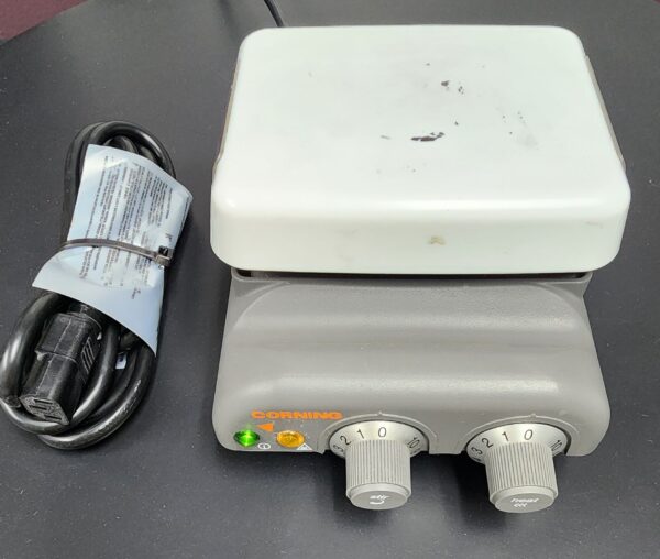 Corning 6795-220 Stirrer Hot Plate [Used] - Image 4